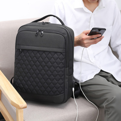 Balo laptop phong cách hiện đại - BEE GEE BLLT5608
