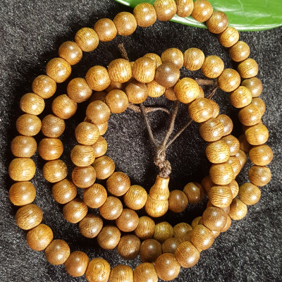 Vòng tay Chuỗi 108 Hạt Trầm Hương Tốc Kiến cho nam CMH03