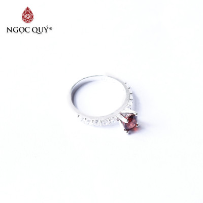 Nhẫn bạc nữ đá thiên nhiên - Ngọc Quý Gemstones - Garnet - Ni 17