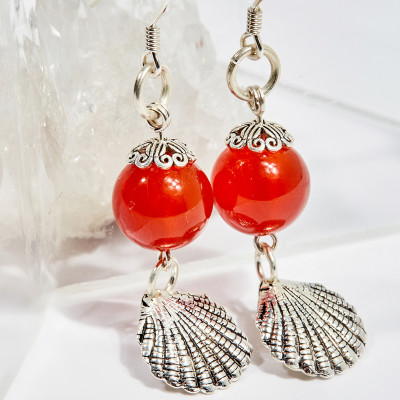 Bông tai đá mã não đỏ charm vỏ sò 10mm mệnh hỏa , thổ - Ngọc Quý Gemstones