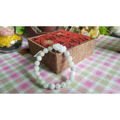 Vòng tay ngọc cẩm thạch