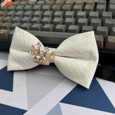 Nơ đeo cổ nam trắng độc đáo dành cho MC - Chú rể- Tiệc cưới Giangpkc 11/2021