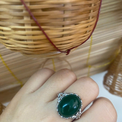 Nhẫn Bạc Đính Ngọc Lục Bảo Nhân Tạo Dành Cho Phái Nữ
