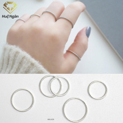 Nhẫn bạc 925 Huệ Ngân - Vòng xoắn trơn không đá RR1439
