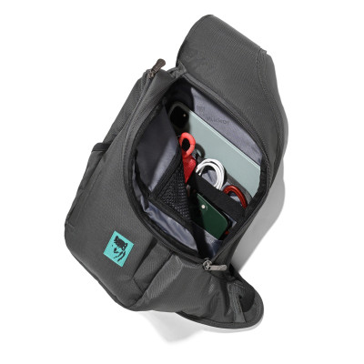Ba lô một quai Mikkor The Levi Sling màu Tan, thời trang bảo hành 5 năm.