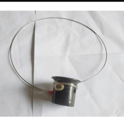 Vòng gắn kính lúp trong sửa đồng hồ