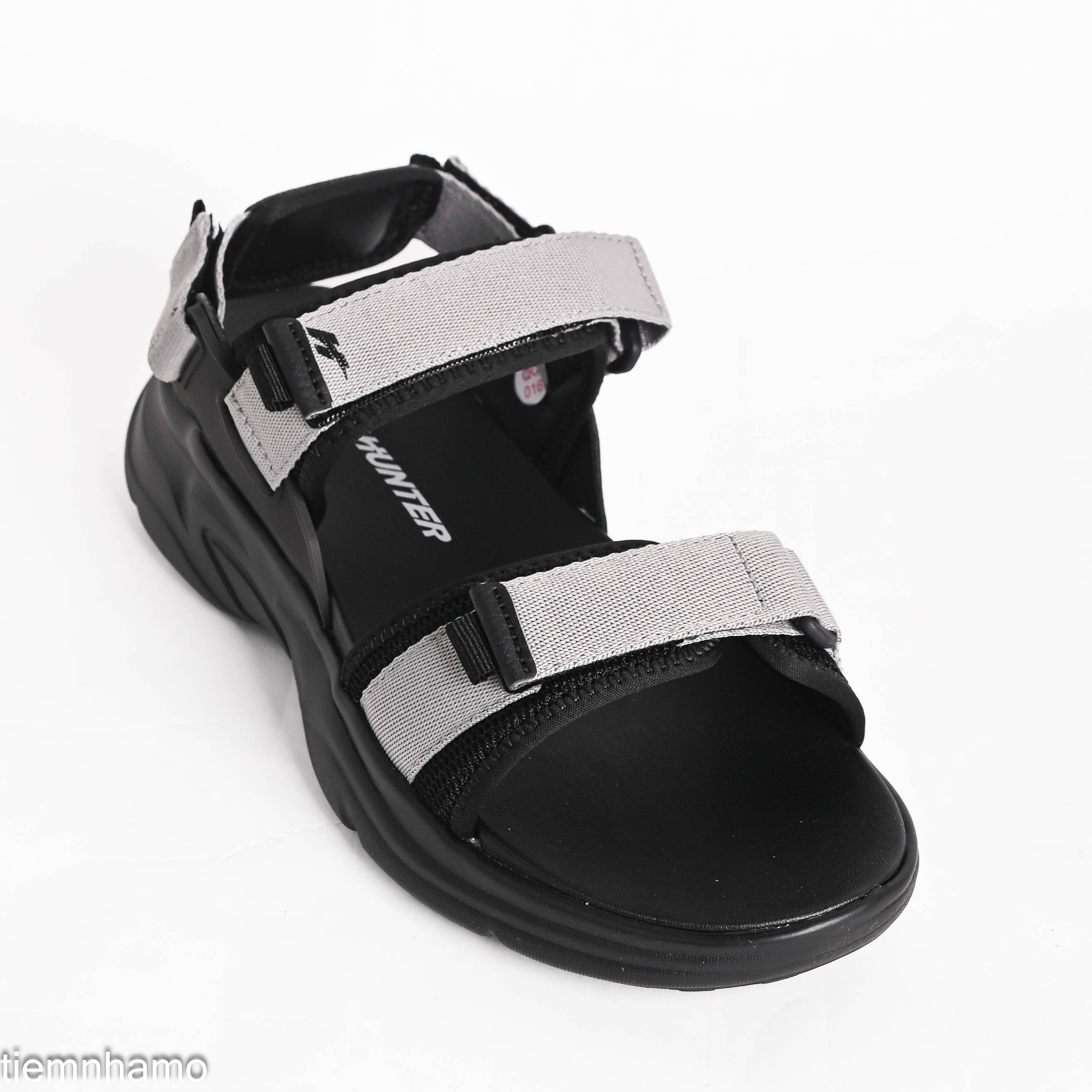 Sandal Biti