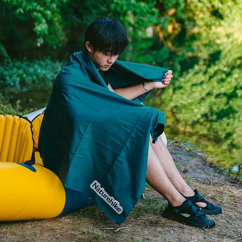Khăn tắm nhanh khô NatureHike CNK2300SS010