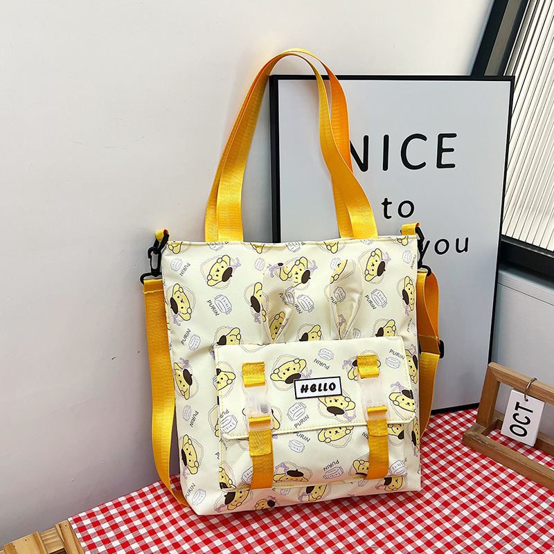 Túi đeo chéo nữ phong cách dễ thương – BEE GEE DCNU1044