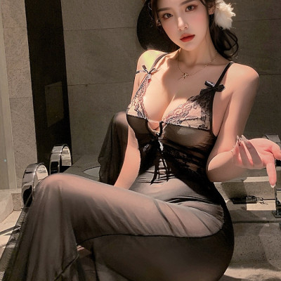 Đầm Ngủ Ren Xuyên Thấu Tôn Dáng Dáng Dài Sang Trọng Quyến Rũ Váy Ngủ Voan Dài Ren Hoa Mềm Mại Nữ Thần Gợi Cảm Đầm Ngủ Lụa Lưới Phối Ren Sexy Đánh Thức Vẻ Đẹp Tiềm Ẩn Đầm Ngủ Body Xuyên Thấu Dây Lưng Bí Ẩn Đầy Mê Hoặc Váy Ngủ Ren Lưới Dài Xẻ Tà C095