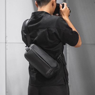 Túi Đeo Chéo TOMTOC Lightweight Codura Sling Bag T21S1 Multi-Colors - Hàng Chính Hãng