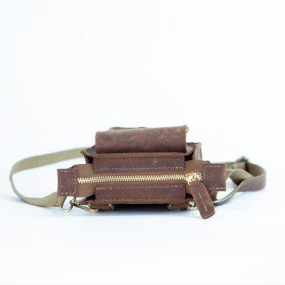 Túi đeo chéo da bò Bụi Leather - DC115 Da bò sáp ngựa điên - Crazy horse cao cấp
