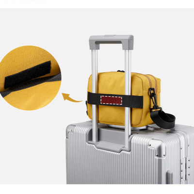 Túi đeo chéo nữ phong cách dễ thương – BEE GEE DCNU1051A