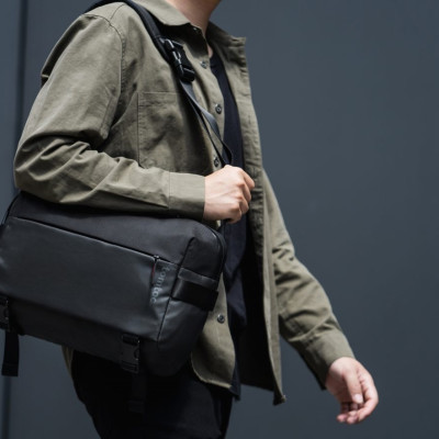 Túi Đeo Chéo TOMTOC Urban Codura Sling Bag Travel and Work 13.3 - 14.2 inch T21L1D1 - Hàng Chính Hãng