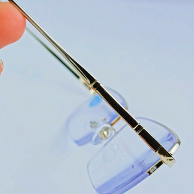 Kính viễn thị cao cấp  gọng  nửa viền cước gọng hợp kim phù hợp với mọi khuôn mặt