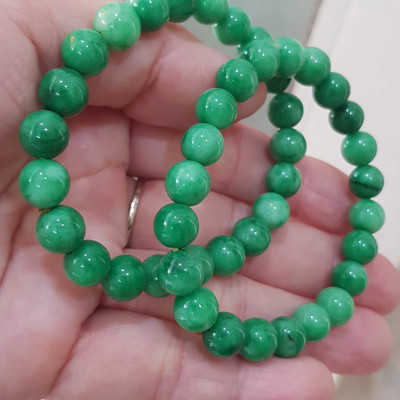 Vòng tay phong thủy Nữ đá cẩm thạch xanh tươi size hạt 8mm vòng màu xanh lá tươi đẹp nữ mệnh mộc hỏa thủy ạ