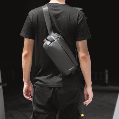 TÚI ĐEO CHÉO TOMTOC (USA) LIGHTWEIGHT CODURA SLING BAG BLACK (H02-A04D) - HÀNG CHÍNH HÃNG