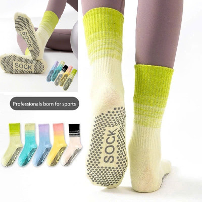 Tất / Vớ Chân Cao Cổ Nữ 15,9K Freesize Tập Yoga Pilates Len Co Giãn Đính Hạt Silicon Chống Trơn Trượt (Cao Cổ Kẻ Sọc)