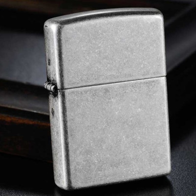 Bật Lửa Zippo Antique Silver Plate 