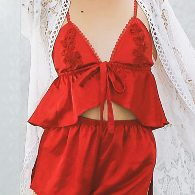 Bộ Đồ Ngủ Nữ Đính Hoa LMcation Sexy - Màu Đỏ