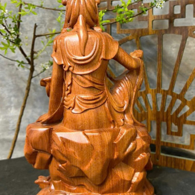Tượng phật bà quan âm tự tại bằng gỗ hương kt cao 30cm 