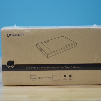 Vỏ hộp đựng ổ cứng SATA 2.0/3.0 2.5 và SSD vỏ nhựa ABS cao cấp (dây dời) UGREEN US221 30848 - Hàng Chính Hãng