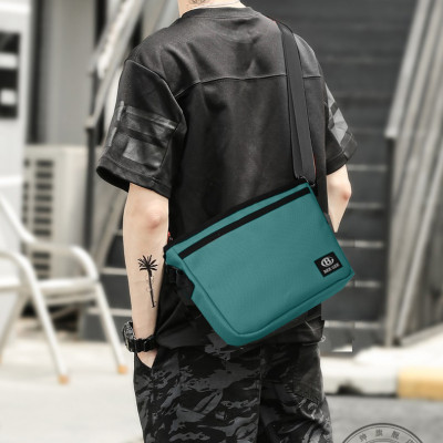 Túi đeo chéo thời trang nam nữ unisex chống thấm nước BEE GEE 090