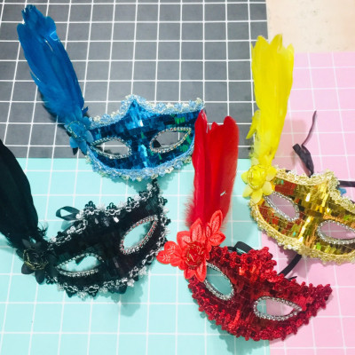 Mặt nạ hoá trang kim sa đính hoa lông vũ nhiều màu