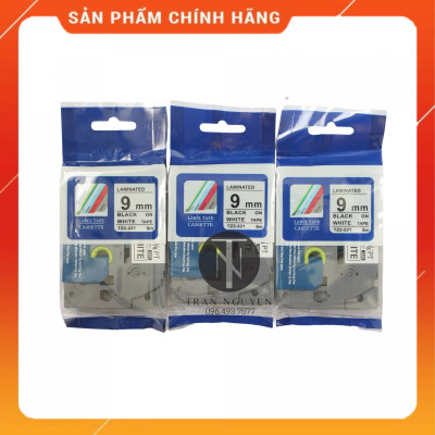 Nhãn In đa lớp Tz2-221 - Đen nền trắng 9mm x 8m- hàng chính hãng