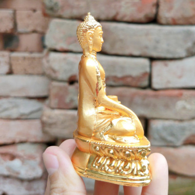 Tượng phật thích ca mâu ni