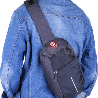 Túi Đeo Chéo Nam Chống Trộm HARAS HRTK196 (31 x 18 cm) - Đen