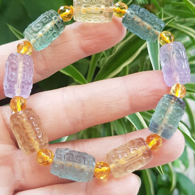 Vòng Tay nữ charm cao cấp Đá Fluorit tự nhiên đa sắc màu kiểu hạt 10mm phối tròn đẹp sang các Chị đeo xinh tay may mắn tài lộc cả năm ạ