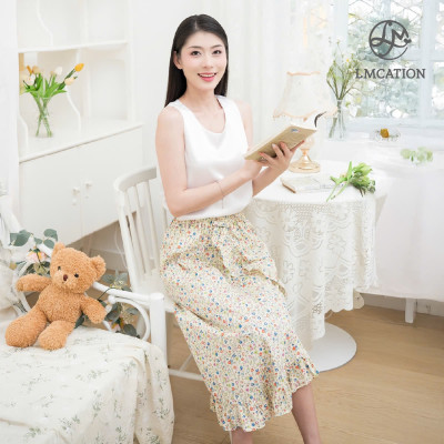 Đồ mặc nhà LMcation - Áo cổ tròn Mary Trắng kem & Chân váy bèo hoa nhí LMcation Camila