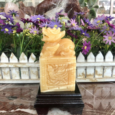 Ấn Kỳ Lân phong thủy đá ngọc hoàng long - Cao 12cm