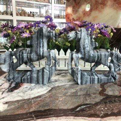Tượng cặp Ngựa phong thủy công danh tài lộc đá cẩm thạch vân đen - Dài 20 cm
