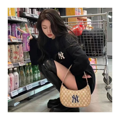 Túi xách nữ thời trang công sở cao cấp phong cách dễ thương – BEE GEE TN1079