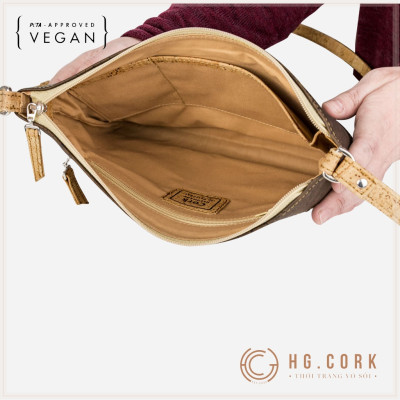 Túi Đeo Chéo Nữ Cao Cấp Phối Khóa - SMALL CROSSBODY PURSE - HGcork Corkor CK159 - Vật liệu da cork thực vật thuần chay - Sản phẩm Handmade, Sản xuất tại Bồ Đào Nha