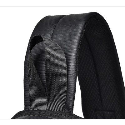 Túi đeo chéo nam cao cấp phong cách mới BEE GEE – DCN9324