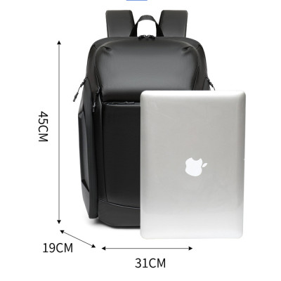 Balo laptop (15.6 inch) phong cách hiện đại - BEE GEE BLLT5627