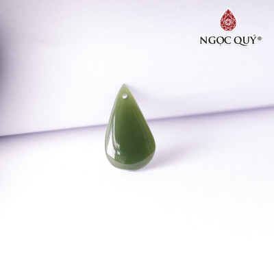 Mặt dây chuyền hình giọt nước đá ngọc bích 21x13mm mệnh hỏa, mộc - Ngọc Quý Gemstones