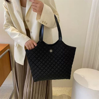 Túi xách nữ dung tích lớn màu trơn  giản dị , túi xách nữ mới  ,  túi đeo vai dưới cánh tay túi tote