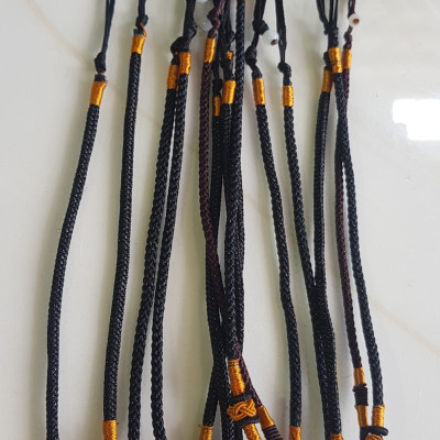 Sợi Dây Đeo cổ mới ĐEN Kiểu dạng rút đẹp Size 3mm x dài trồng cổ Anh Chị tự chỉnh theo ý 23cm - 30cm Phối với mặt Phật, mặt dây chuyền nam nữ đeo được hết rẻ đẹp ạ