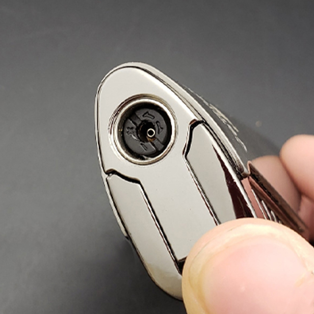 Vỏ Hộp Quẹt Bật Lửa Khò 3 Tia COB 581 Thiết Kế Nhỏ Gọn Độc Lạ Lửa Khò Mạnh Mẽ - Dùng Gas Cao Cấp