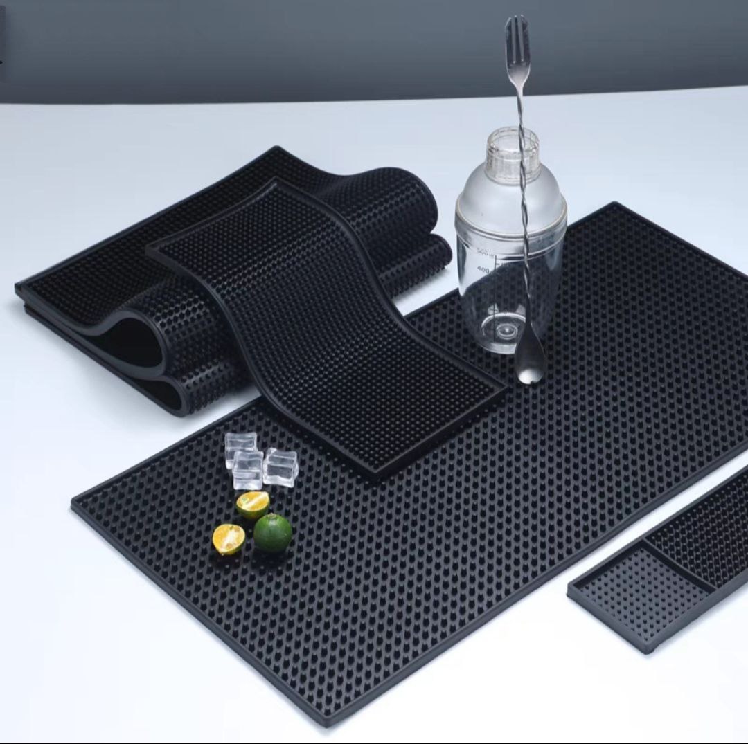 Tấm Thảm Lót Cao Su Quầy Bar 45x30 cm (Rubber Bar Mat) 2025