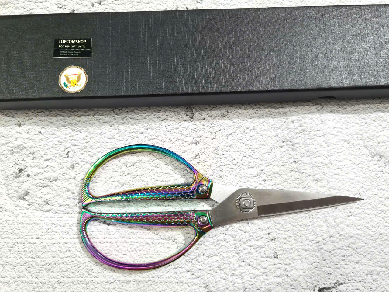 Kéo hợp kim TITAN Double Fish Pattern MÃ DT163