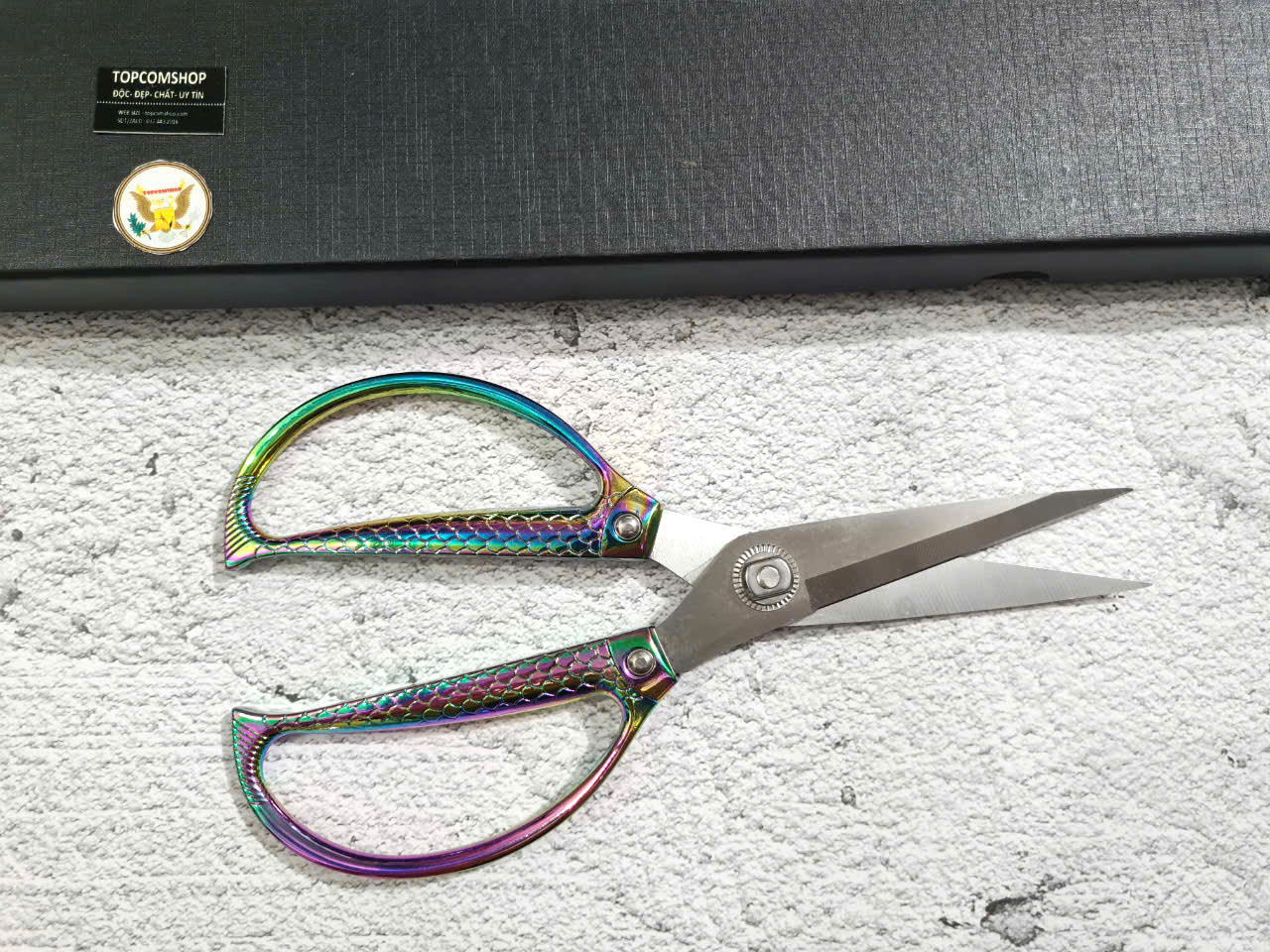 Kéo hợp kim TITAN Double Fish Pattern MÃ DT163