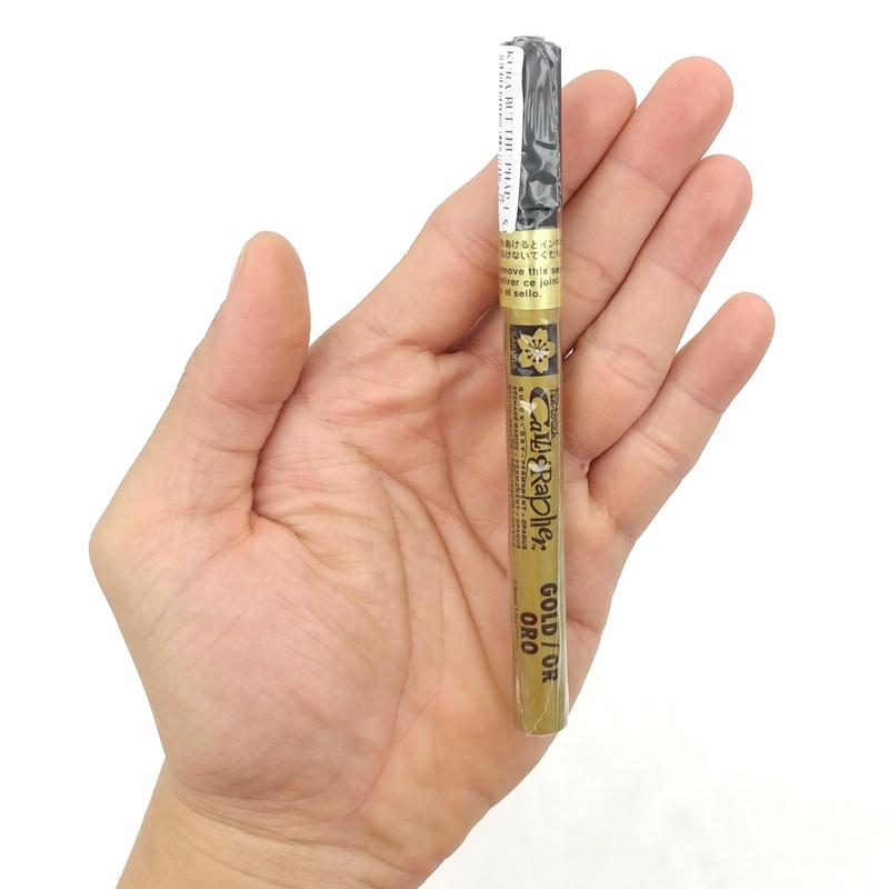 Bút Thư Pháp Sakura Pentouch Calligrapher Fine 1.8mm - Màu Gold