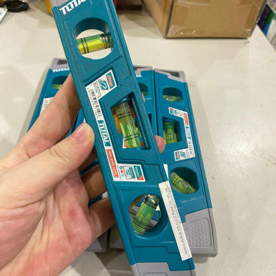 THƯỚC THỦY MINI 225MM TOTAL TMT2267 - HÀNG CHÍNH HÃNG