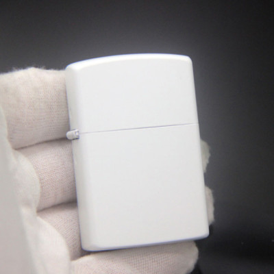 Vỏ Hộp Quẹt Bật Lửa Xăng Đá Zorro Z6007B Thiết Kế Đẹp Độc Lạ - Dùng Xăng Bấc Đá Cao Cấp