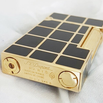Vỏ Hột Quẹt Bật Lửa Upon D97V Họa Tiết Ô Vuông Nền Đen Cạnh Viền Vàng Cao Cấp - Dùng Ga Đá Cao Cấp